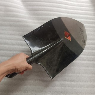 Xẻng thợ hồ, xây dựng, làm vườn, xúc đất, cát loại  tốt hiệu con chiến mã
