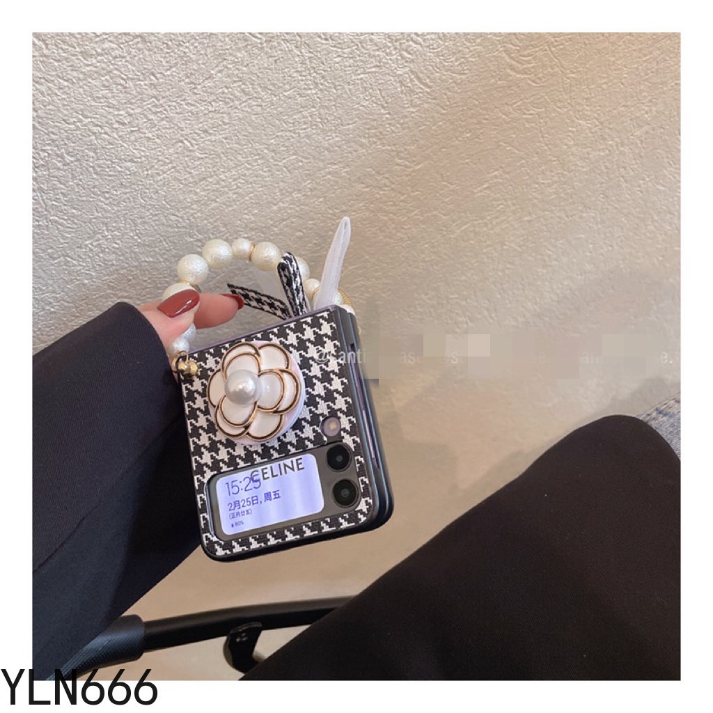 Da PU Vintage Bảo Vệ Gấp Lưng Điện Thoại Dành Cho Samsung Galaxy Z Flip 1 2 3 4 5G Sang Trọng Ngàn Chim Kiểm Tra Với Vòng Tay Ngọc Trai Vỏ Cho Z Flip4 Z Flip3 Z Flip2