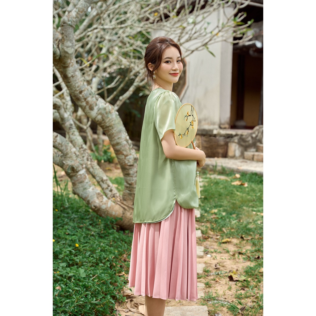 Áo Xuân Cúc The Kat House, vải tơ Organza mịn màng, mỏng nhẹ, thoáng mát