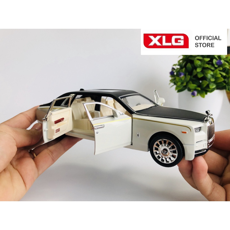 Ảnh Xe mô hình Rolls Royce Phantom VIII 1:24 XLG bằng kim loại có đèn led âm thanh 4