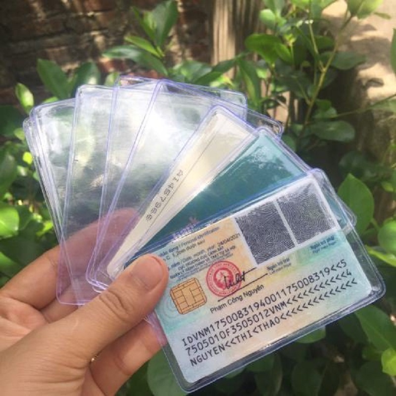 [COMBO 20]Bọc Chống Xước Chip CCCD, Bảo Vệ Chống Trầy CMND ATM, Ví Thẻ Trong Suốt Chống Trầy Có Nắp Bảo Vệ Thẻ