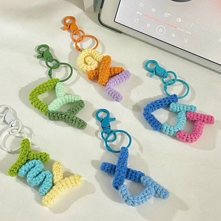 Móc Khóa Len Chữ Cái | Shopee Việt Nam