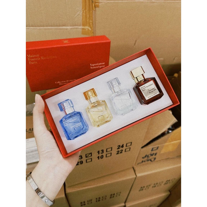Set 4 chai nước hoa Maison Francis Kurkdjian 30ml tặng kèm một son