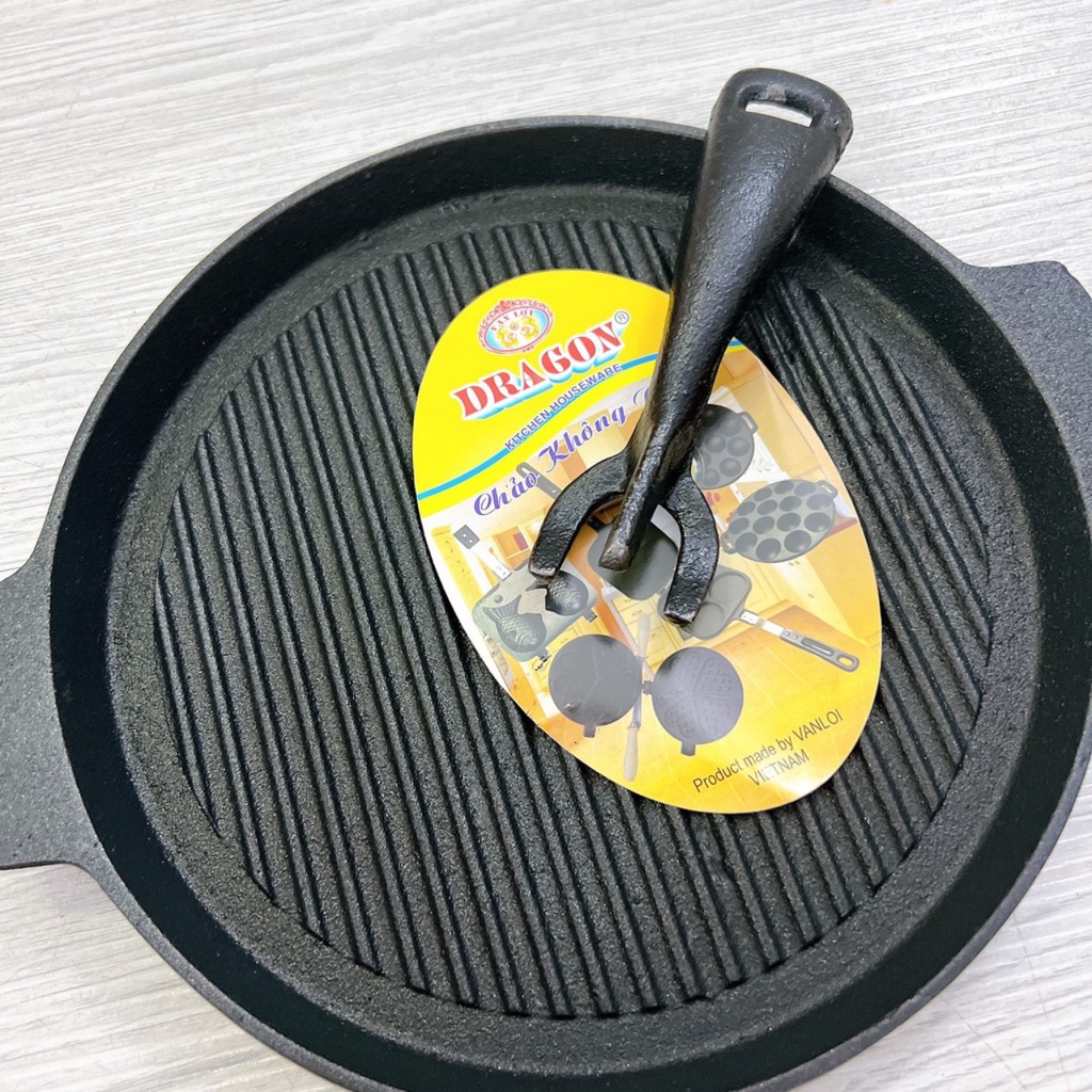 Dụng cụ 3 chấu gắp nóng chảo, nồi  bằng gang  chắc chắn tiện lợi