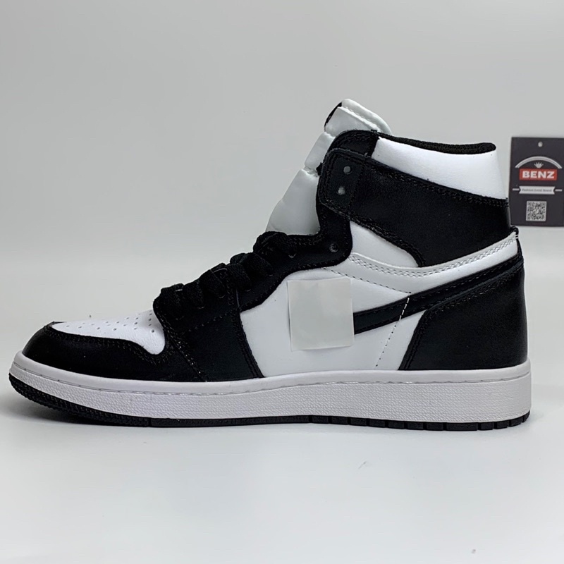 (Hàng S.Cấp tặng ful bok tất vớ) Giày thể thao sneakers Pan.da đen trắng cổ cao êm chân chống trơn trượt B 954