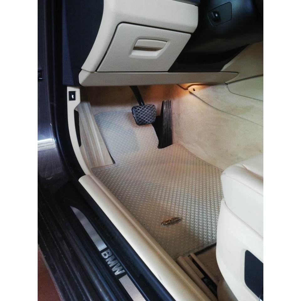 Thảm lót ô tô KATA cho xe BMW 5 Series (AF, BF) (F10) (2010- 2017) - Khít với sàn, Chống trơn, Không mùi