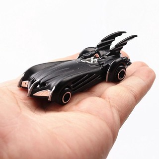 Bộ 7 Mô Hình Xe Batman The Dark Knight Tỉ Lệ 1:64