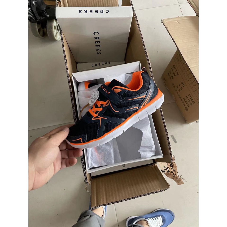 Giày Thể thao Trẻ Em C.reeks siêu nhẹ Size 21- 34 - HAANH VNXK