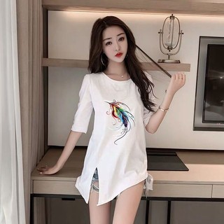 ((Đặt hàng) Mùa xuân hè 2022 Áo thun tay ba phần tư chia không đều dành cho nữ dáng rộng phù hợp với kích thước lớn nửa tay nữ hàng đầu Mi