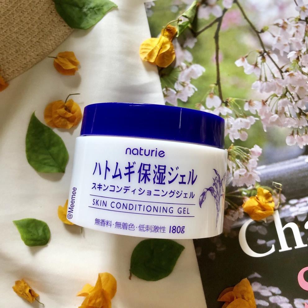 Gel Dưỡng Ẩm Da Hạt Ý Dĩ Naturie Nhật Bản 180G