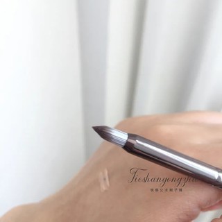 Cọ Che Khuyết Điểm Quầng Thâm Thiết Kế Dạng Xé Độc Đáo