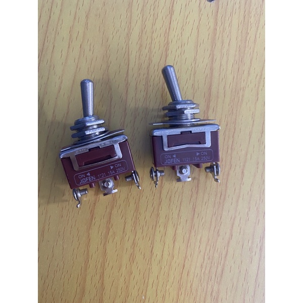 Công tắc gạt màu nâu phi 12mm 2chân,3 chân,4 chân,6chân | Shopee Việt Nam