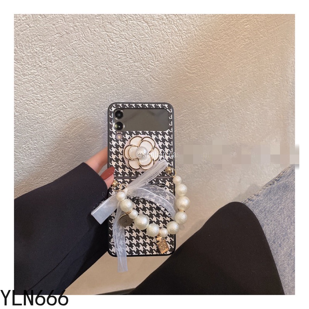 Da PU Vintage Bảo Vệ Gấp Lưng Điện Thoại Dành Cho Samsung Galaxy Z Flip 1 2 3 4 5G Sang Trọng Ngàn Chim Kiểm Tra Với Vòng Tay Ngọc Trai Vỏ Cho Z Flip4 Z Flip3 Z Flip2