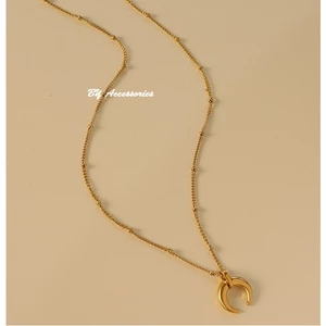 Dây chuyền titan mặt trăng lưỡi liềm không gỉ WN2255
