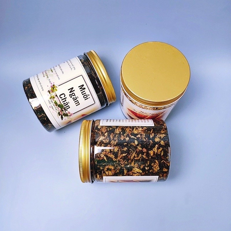 Muối Ngâm Chân Thảo Dược hũ 500G