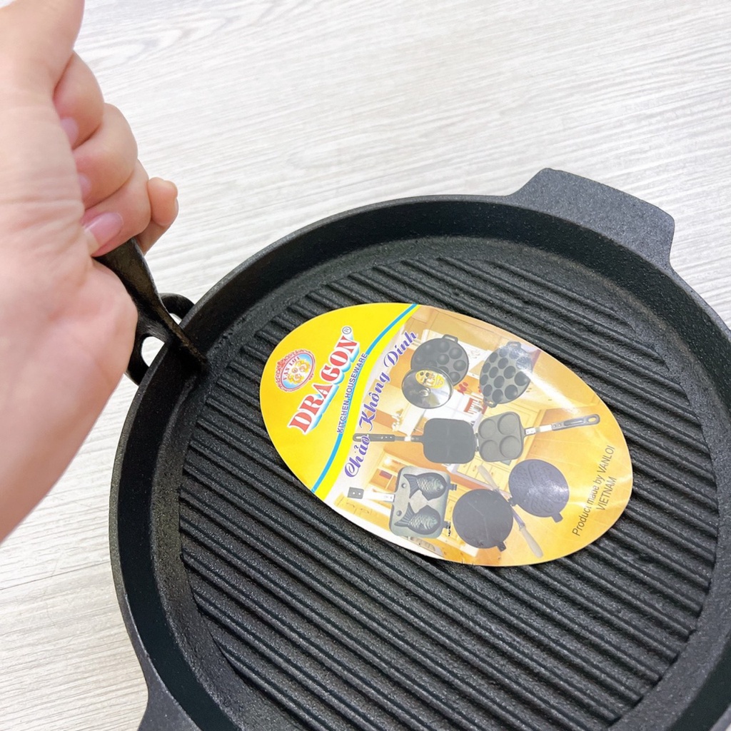 Dụng cụ 3 chấu gắp nóng chảo, nồi  bằng gang  chắc chắn tiện lợi