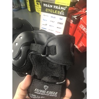 Bộ đồ bảo hộ cho bé Flying Eagle