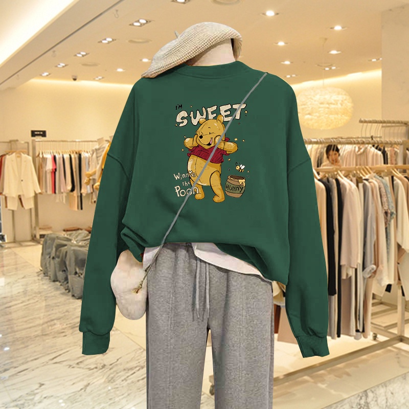 Áo Sweater Nữ HappyFamily Màu Xanh Rêu Hot Trend Hình Gấu Pooh Sweet Xinh Xắn Chất Nỉ Da Cá 100 Cao Cấp