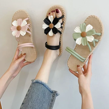Giày Sandal Đế Bằng Phù Hợp Với Dép Bên Ngoài Giày Nữ Mùa Hè Phiên Bản Hàn Quốc Dép Nữ Bốn Lá Hoa Cúc Đế Bằng Giày Sandal Đơn Giản Nữ