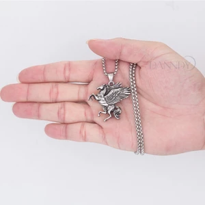 Dây chuyền nam titan cao cấp,vòng cổ nam cá tính không gỉ,dây chuyền phong cách quý tộc mặt pegasus| Fancy.