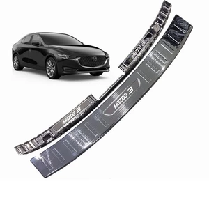 Ốp trầy cốp xe Mazda 3 2021-2023, Chống xước cốp Mazda 3 Chất liệu hợp kim Titan và inox cao cấp