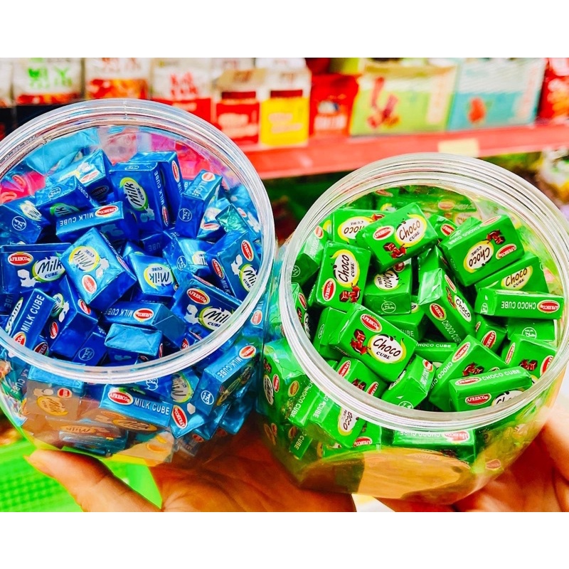 [sẵn hàng mới] 1 hộp kẹo milo choco cube 120 viên mã mới 100 viên ...