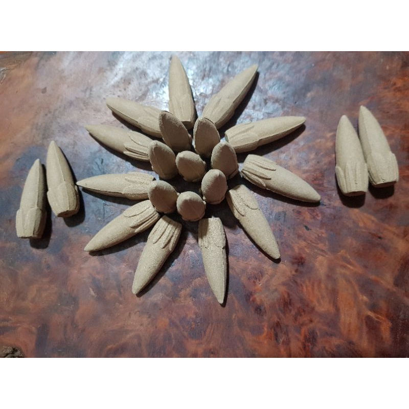 Nụ trầm hương hộp  80 nụ