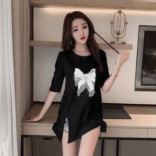 ((Đặt hàng) Mùa xuân hè 2022 Áo thun tay ba phần tư chia không đều dành cho nữ dáng rộng phù hợp với kích thước lớn nửa tay nữ hàng đầu Mi