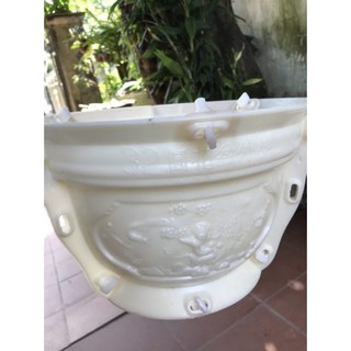 Khuôn chậu tròn rộng 32 cm mẫu tùng cúc mai