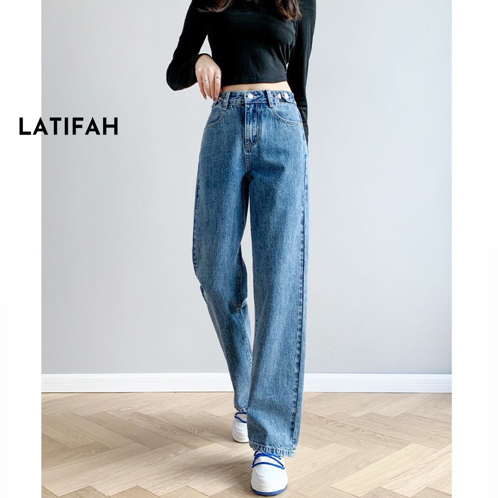 Quần baggy jeans nữ LATIFAH ống rộng dài 98cm gài cúc eo màu xanh nhạt QD041