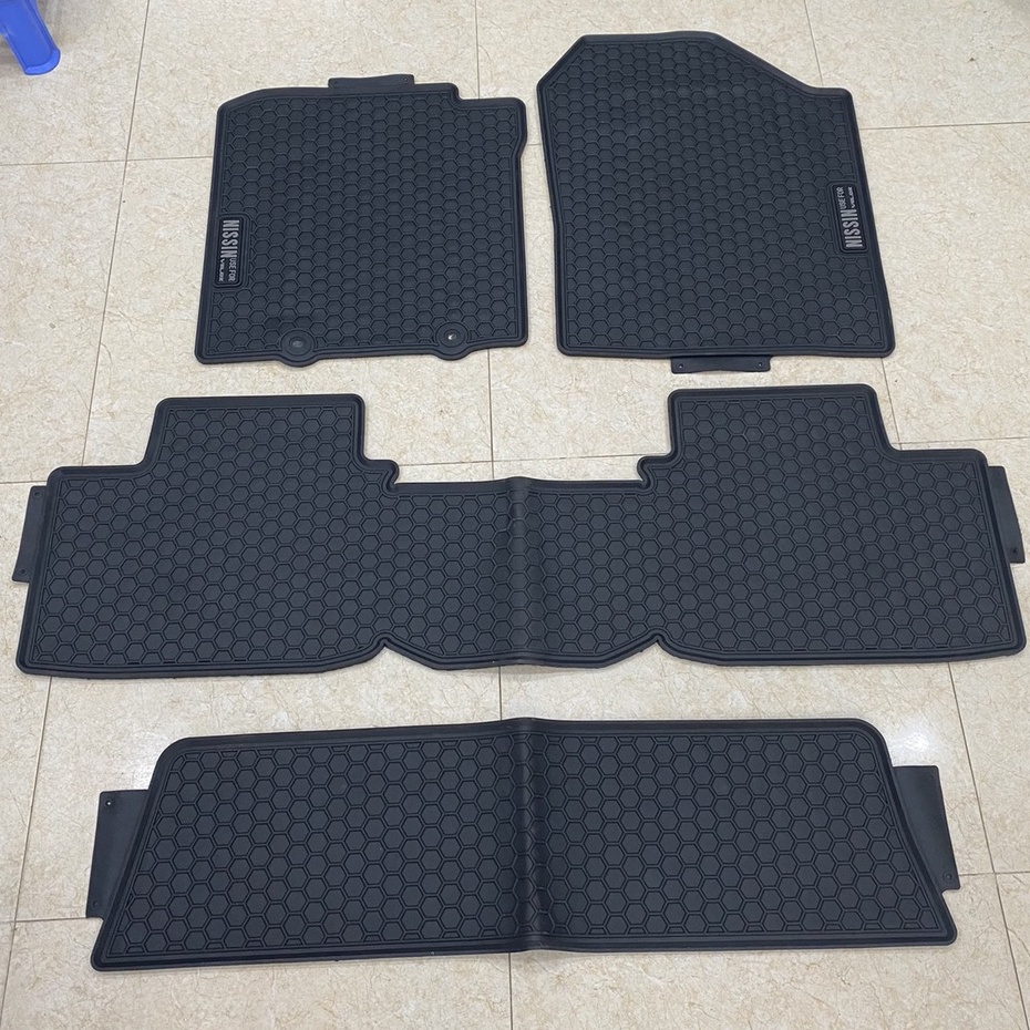 Thảm lót sàn ô tô Toyota Veloz, Toyota Avanza 2023, bộ trải sàn 3 hàng ghế PVC đúc, không mùi dễ dàng vệ sinh giá tốt