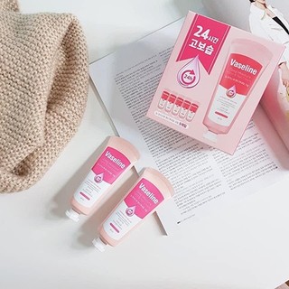 Kem dưỡng da tay Vaseline Deep Moisture Hand & Nail Cream 60ml