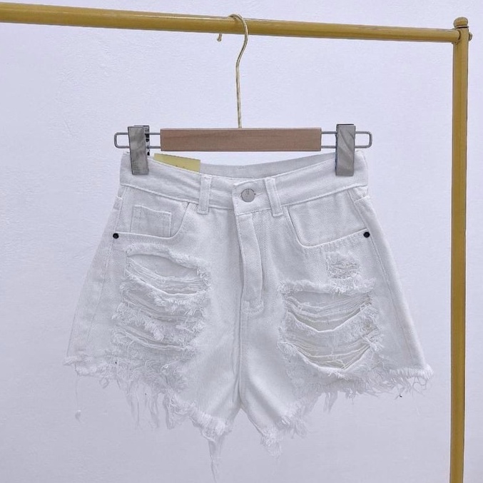 Quần short jean nữ trắng vải denim lai tua rách cá tính, dễ phối đồ AnNgo - AT222