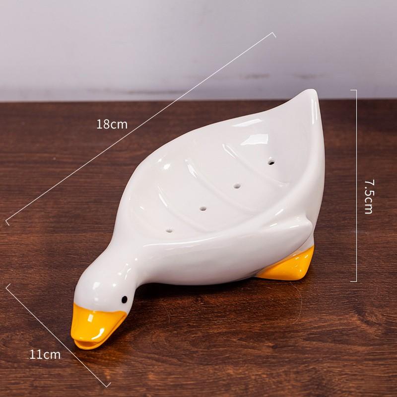 Khay Xà Phòng Sứ Không Tích Nước Hình Con Vịt Dễ Thương – Đựng Bồn Rửa Mặt, Nhà Tắm Tiện Ích