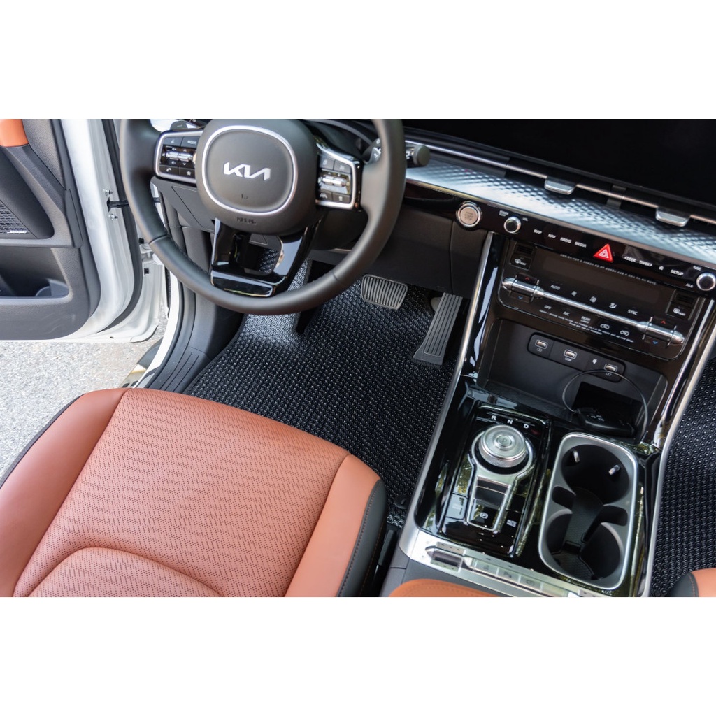Thảm lót ô tô KATA cho xe Kia Carnival 2022-2023 - 7,8 chỗ  ngồi - Khít với sàn, Chống trơn, Không mùi, Không ẩm mốc