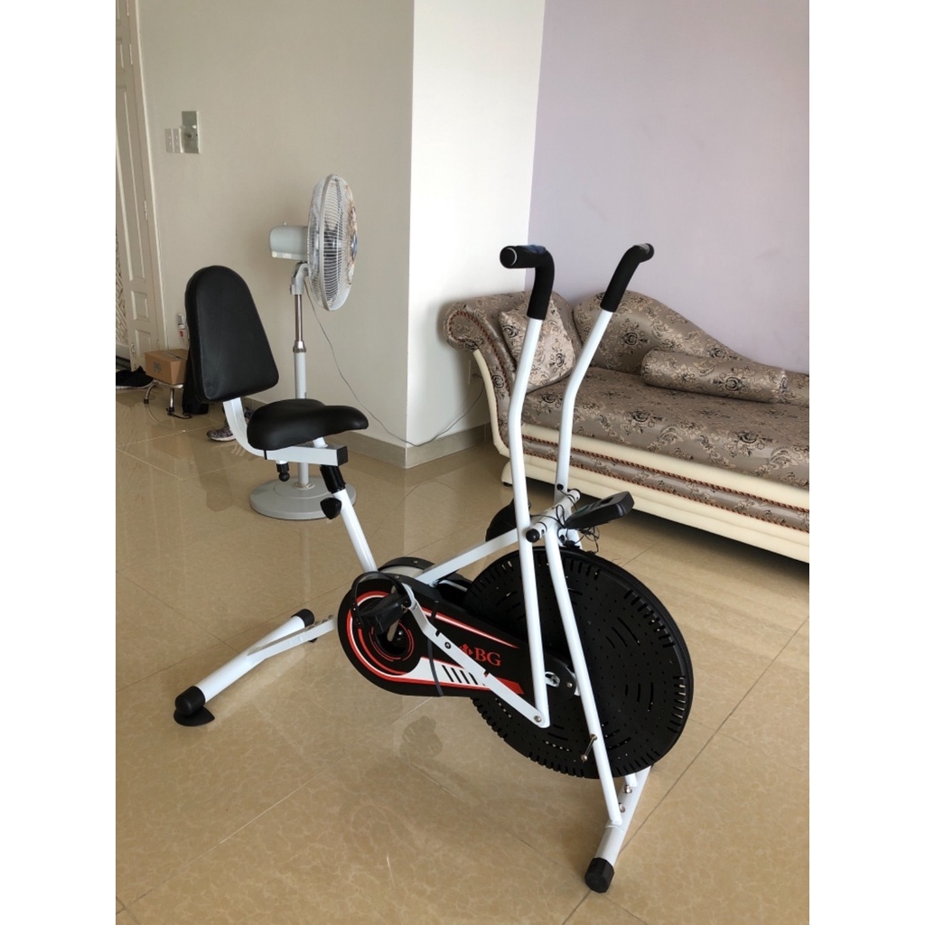 Ảnh BG Xe đạp tập thể dục kết hợp tay chân có tay cầm cảm ứng nhịp đập và tựa lưng 3