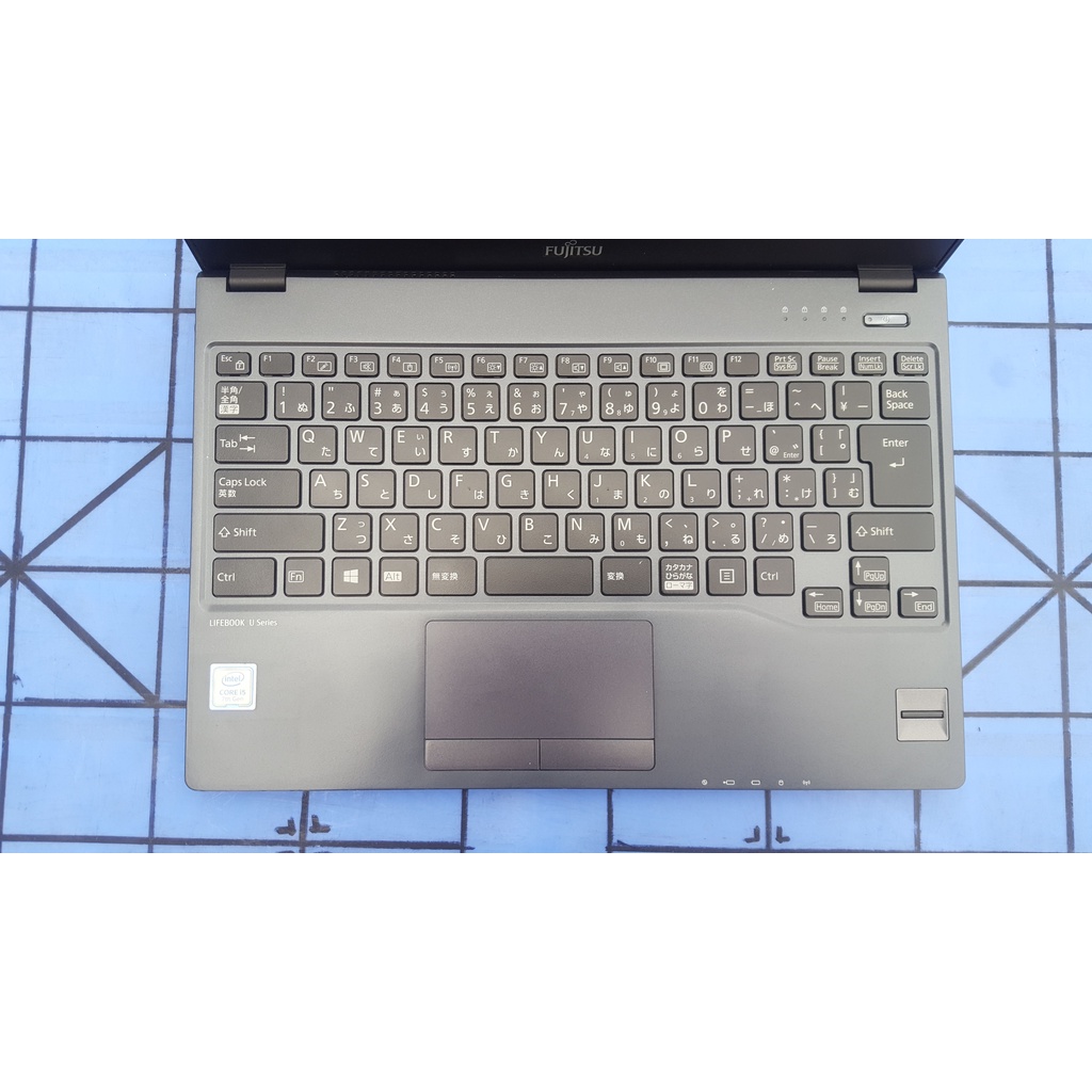 Laptop Fujitsu LIFEBOOK U937/P Core i5-7300U/RAM 8GB /SSD M2 256GB