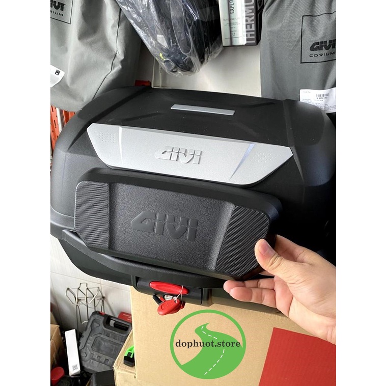 Nệm tựa lưng Givi BB42N, gắn cho thùng Givi B42N, B33, B32, B32NB