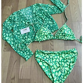 BIKINI 2 MẢNH HỌA TIẾT KÈM ÁO KHOÁC CAO CẤP- BIKINISTORE