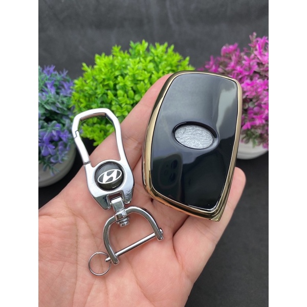Bao chìa khóa Đen Vàng- Ốp chìa khóa  TPU Đen Vàng xe Huyndai Creta 4 nút thông minh