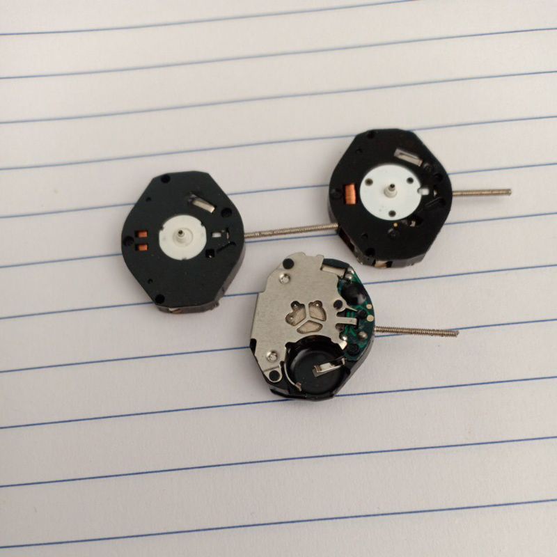 động cơ đồng hồ đeo tay 3 kim sử dụng pin 626 377 tặng kèm nối ti và ...