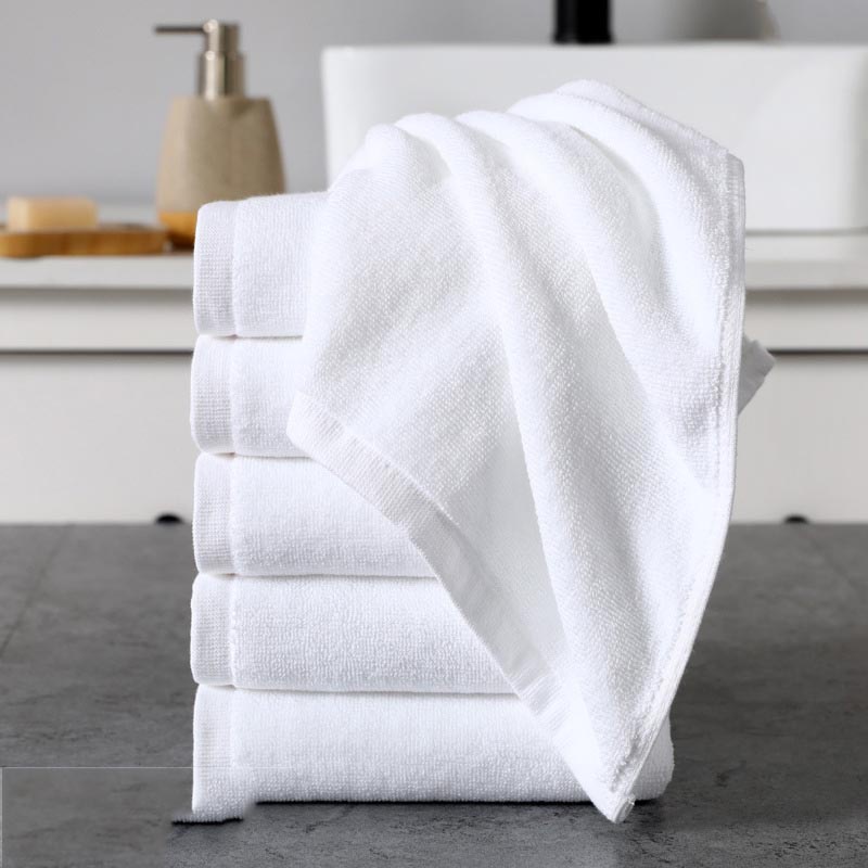 Khăn tắm khách sạn TOPAZ kích thước 70 x 140 cm 500g vải cotton thấm hút tốt chuyên dùng cho khách sạn 5*