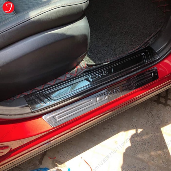 Ốp bậc cửa xe Mazda Cx5 2018-2025, Nẹp bước chân Chất liệu hợp kim Titan, Chống xước chống trơn