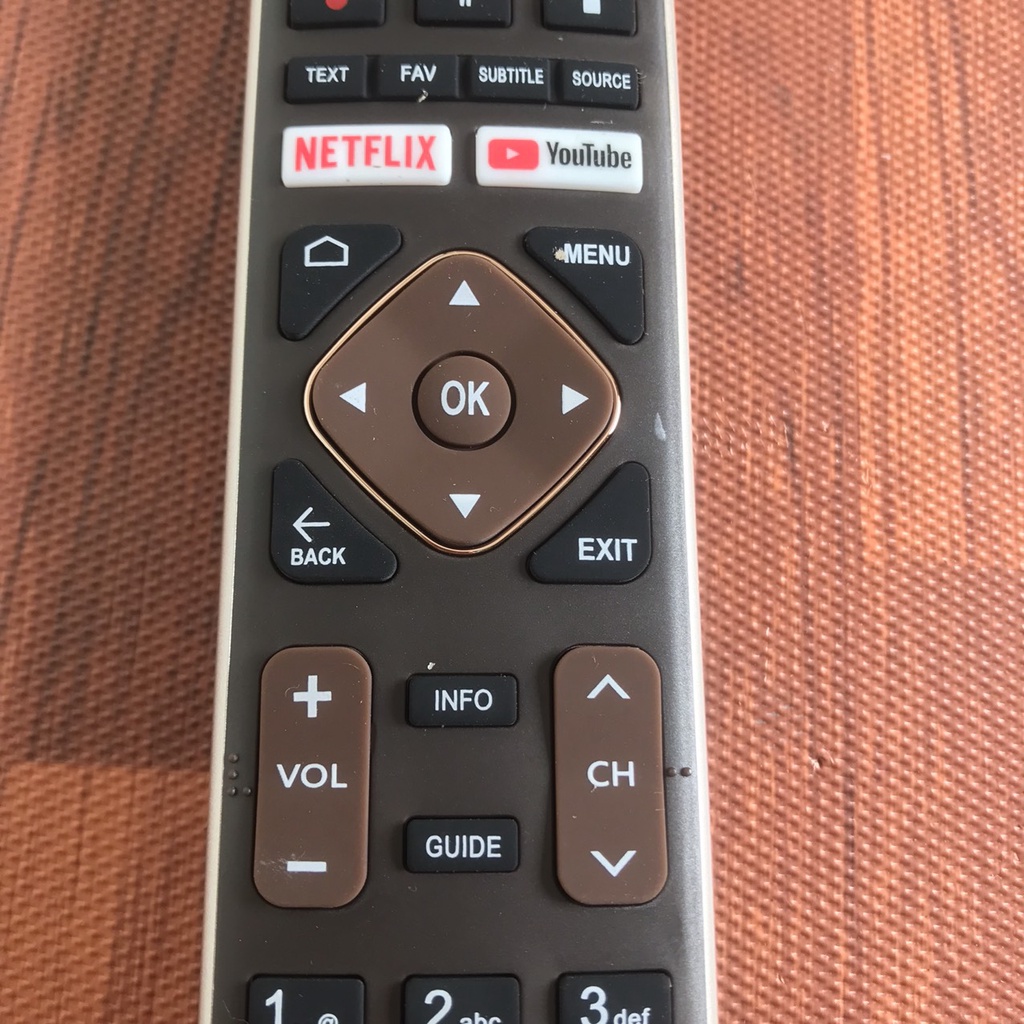 Điều khiển tivi aqua có giọng nói hàng chính hãng, Remote TV AQUA hàng chính hãng mới 100%