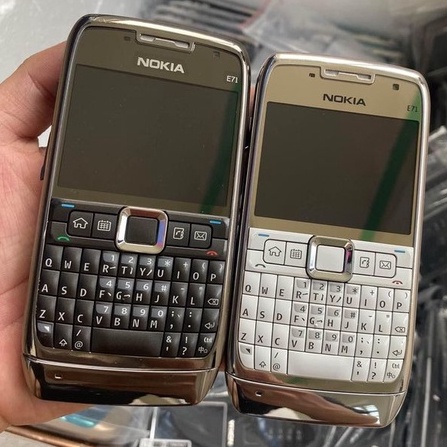 Điện Thoại Nokia E71 Wifi 3G Kèm Pin, Sạc, Bảo Hành 12 Tháng