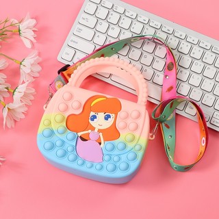 Túi đeo hình Elsa pop it dễ thương cho bé phiên bản mới