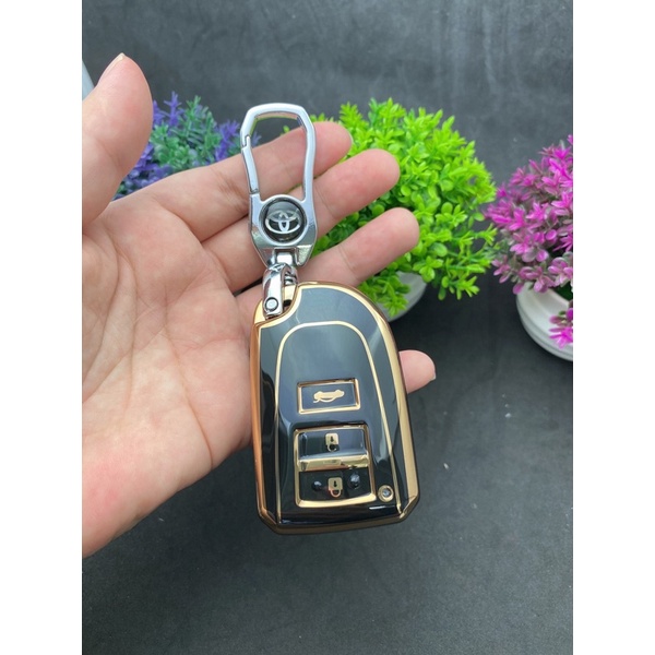 Bao chìa khóa Đen Vàng- Ốp chìa khóa  TPU Đen Vàng xe ô tô Toyota vios thông minh