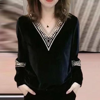 Plus Size Nữ Vàng Nhung Top 2022 Thu Đông Rời Ôm Hơn Nhìn Bao Thịt Dài Tay Cổ Chữ v Đáy