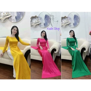 Áo dài cách tân truyền thống gấm tơ cổ thuyền đính ngọc trai dệt hoa văn đẹp may sẵn