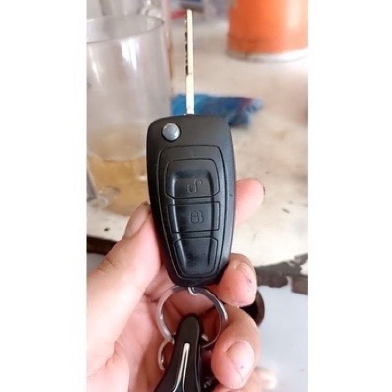 Ốp chìa khoá TPU mạ inox xe ford xls, Focus, Fiesta,- bản chìa gập